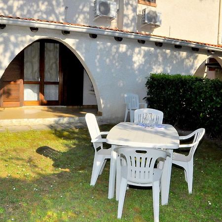 Villa Rosina Bibione Exteriör bild